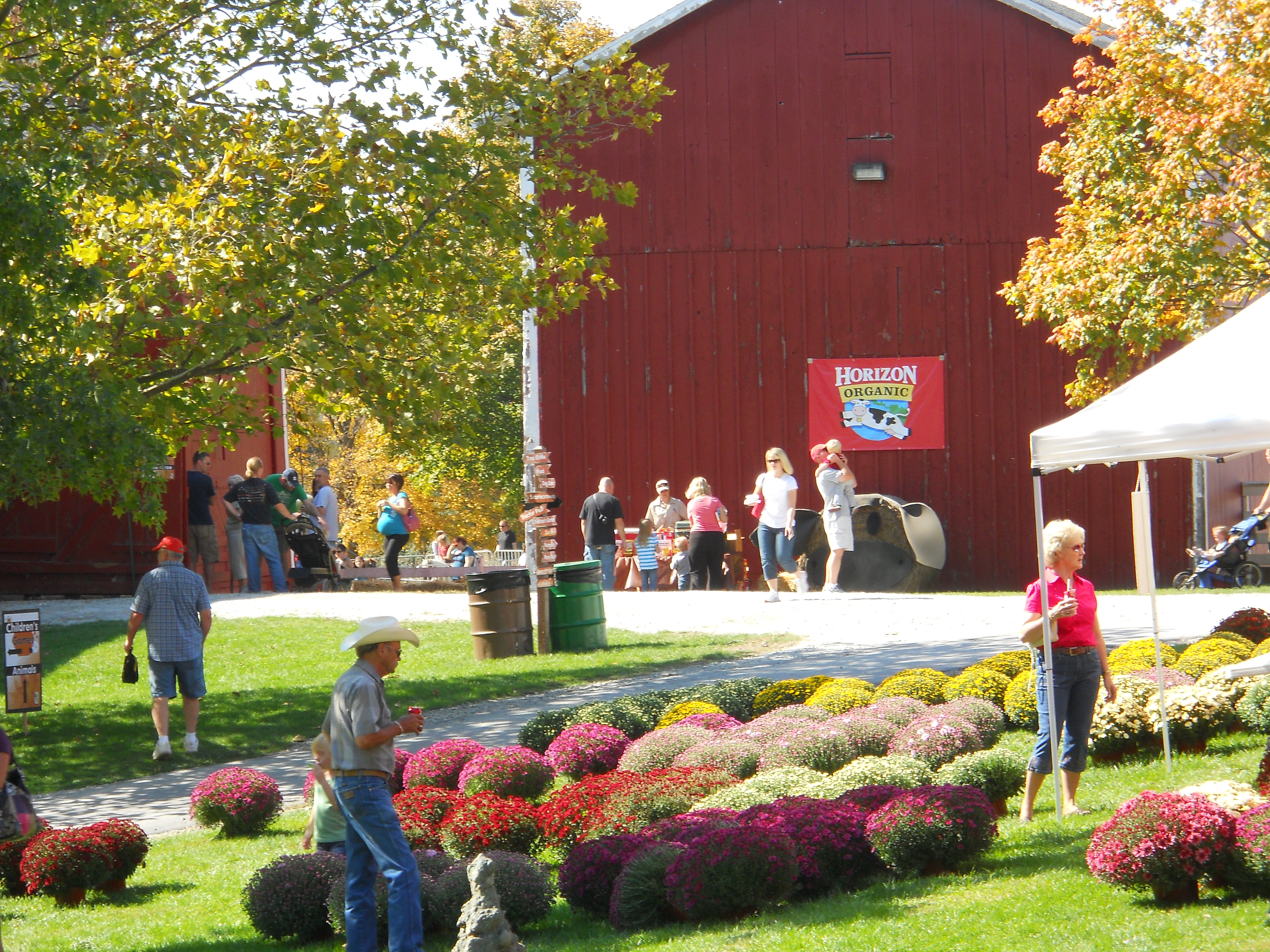 photo of fall farm fest